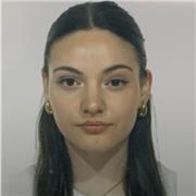 Aiuto compiti e ripetizioni ad alunni della scuola elementare e media. Frequento il primo anno all'università di Milano-Bicocca della facoltà di Scienze dell'educazione